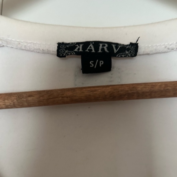 Karv white shirt - Picture 3 of 3